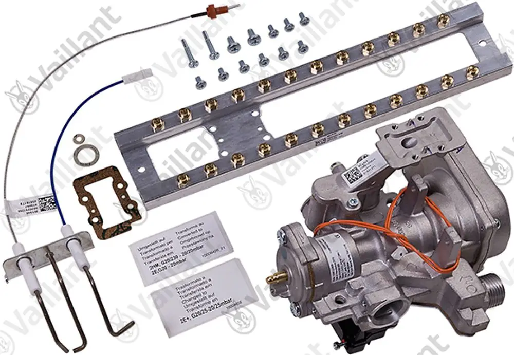 Vaillant Umstellsatz mit verschiedenen Komponenten, einschließlich eines Alu-Bauteils, elektrischer Anschlüsse und Montagematerial, angeordnet auf hellem Hintergrund.